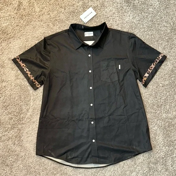 NWT Mavrans Men’s Black Leopard Game Weekend Short Sleeve Button Down Shirt - Picture 1 of 8